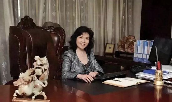 “疫苗女王	”长生生物高俊芳被判无期：迟到的正义	，也是正义